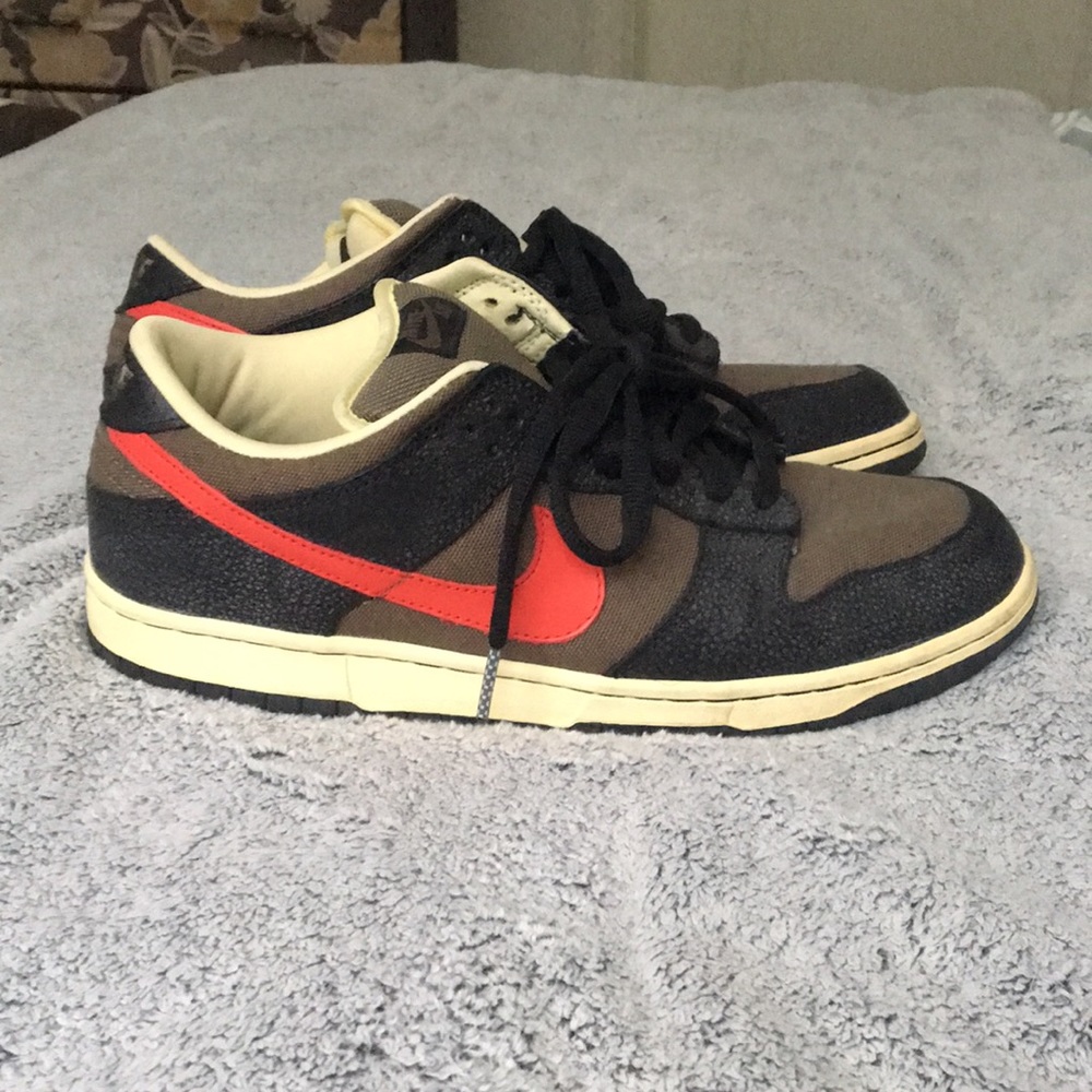 Nike SB Dunk Low Iron Man